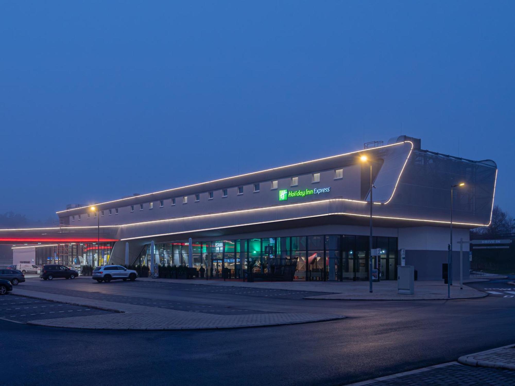Holiday Inn Express - Hamburg South A7-As42 By Ihg Egestorf Eksteriør bilde