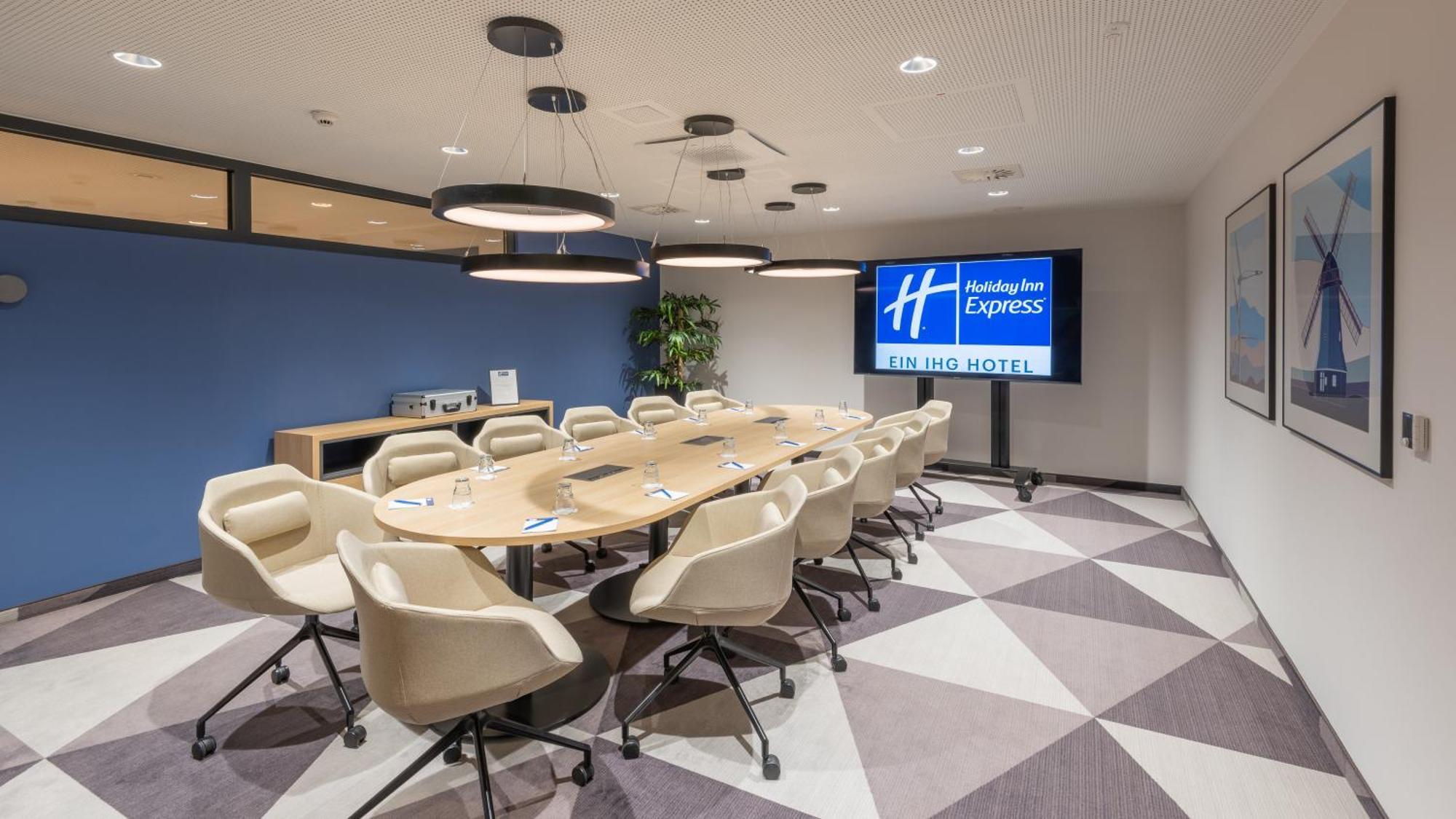 Holiday Inn Express - Hamburg South A7-As42 By Ihg Egestorf Eksteriør bilde
