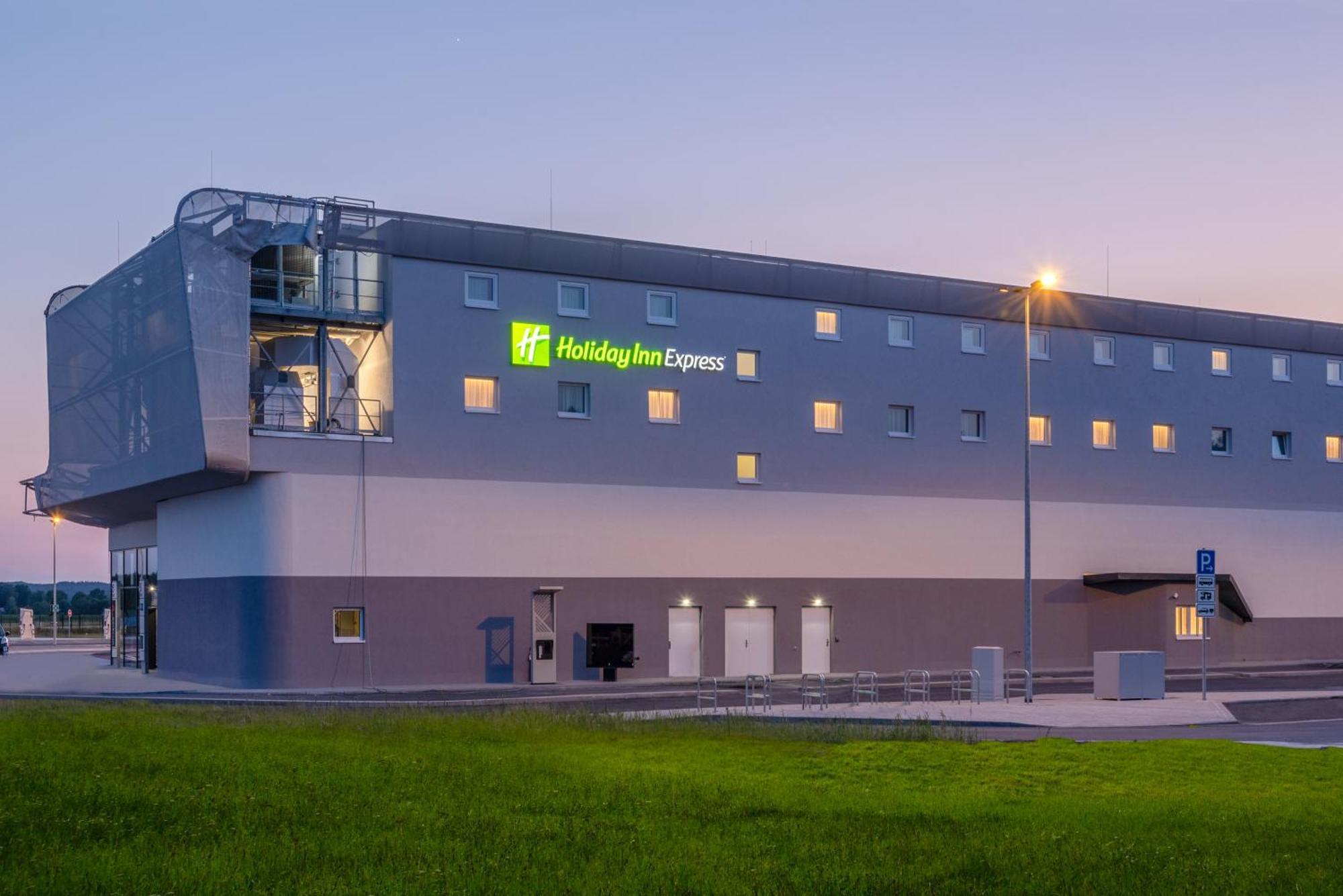 Holiday Inn Express - Hamburg South A7-As42 By Ihg Egestorf Eksteriør bilde